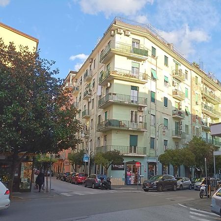 Amalphia Home Salerno Exteriör bild
