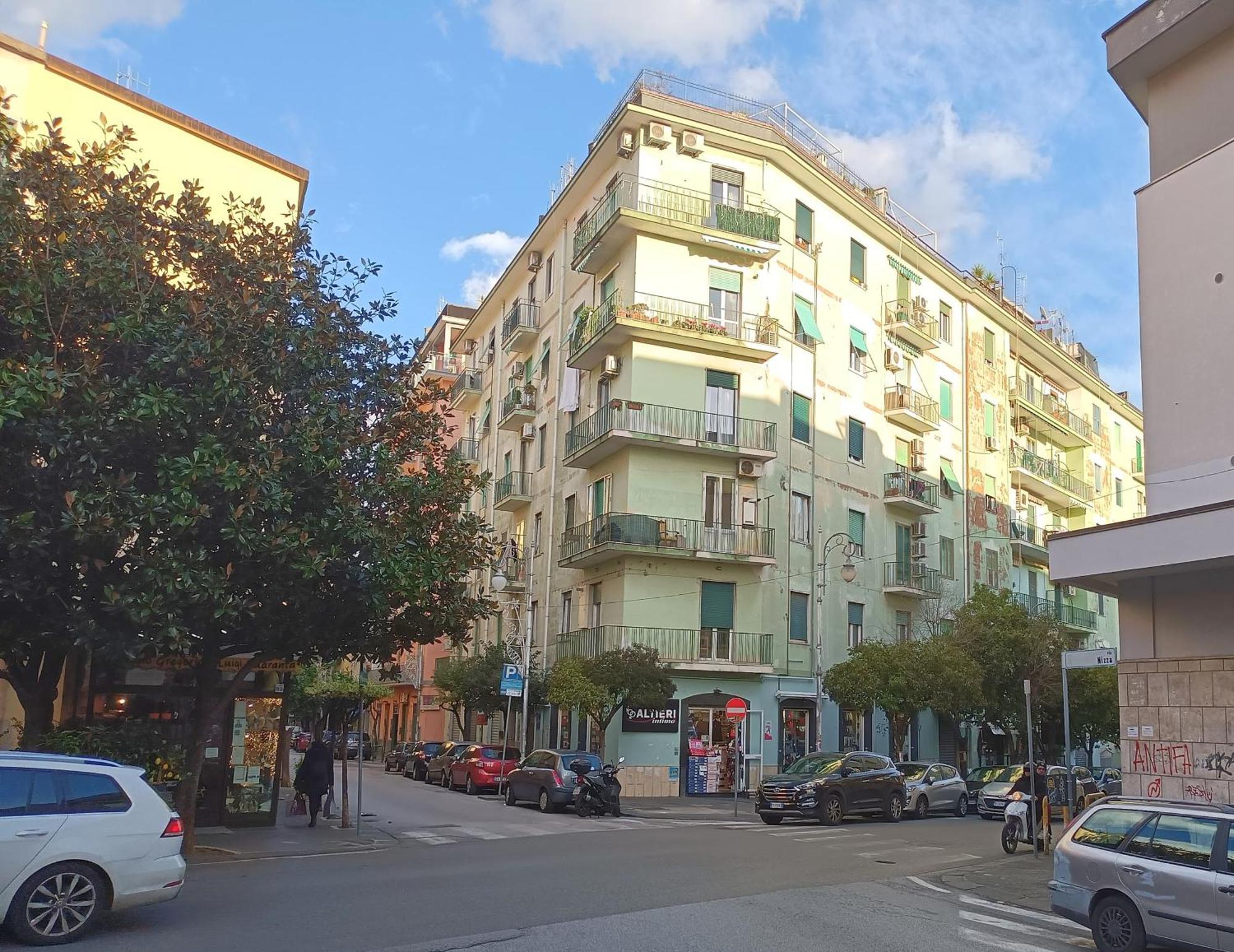 Amalphia Home Salerno Exteriör bild